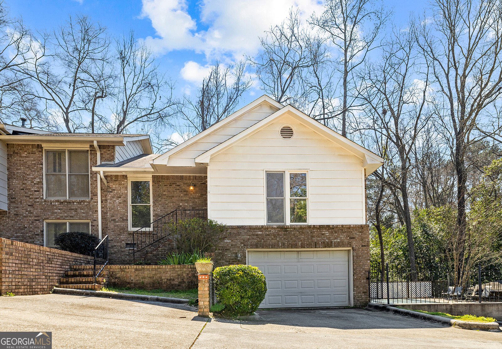 3219 University Avenue Columbus - 1