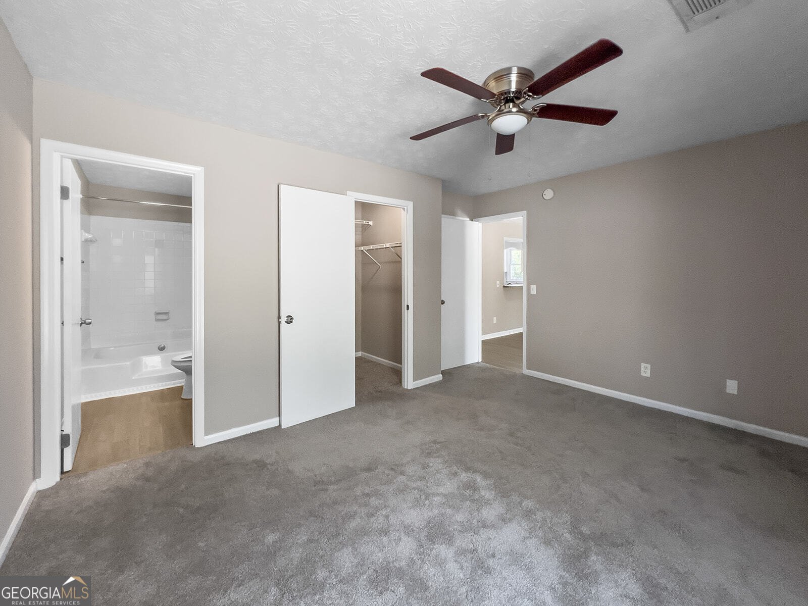 3219 University Avenue Columbus - 20