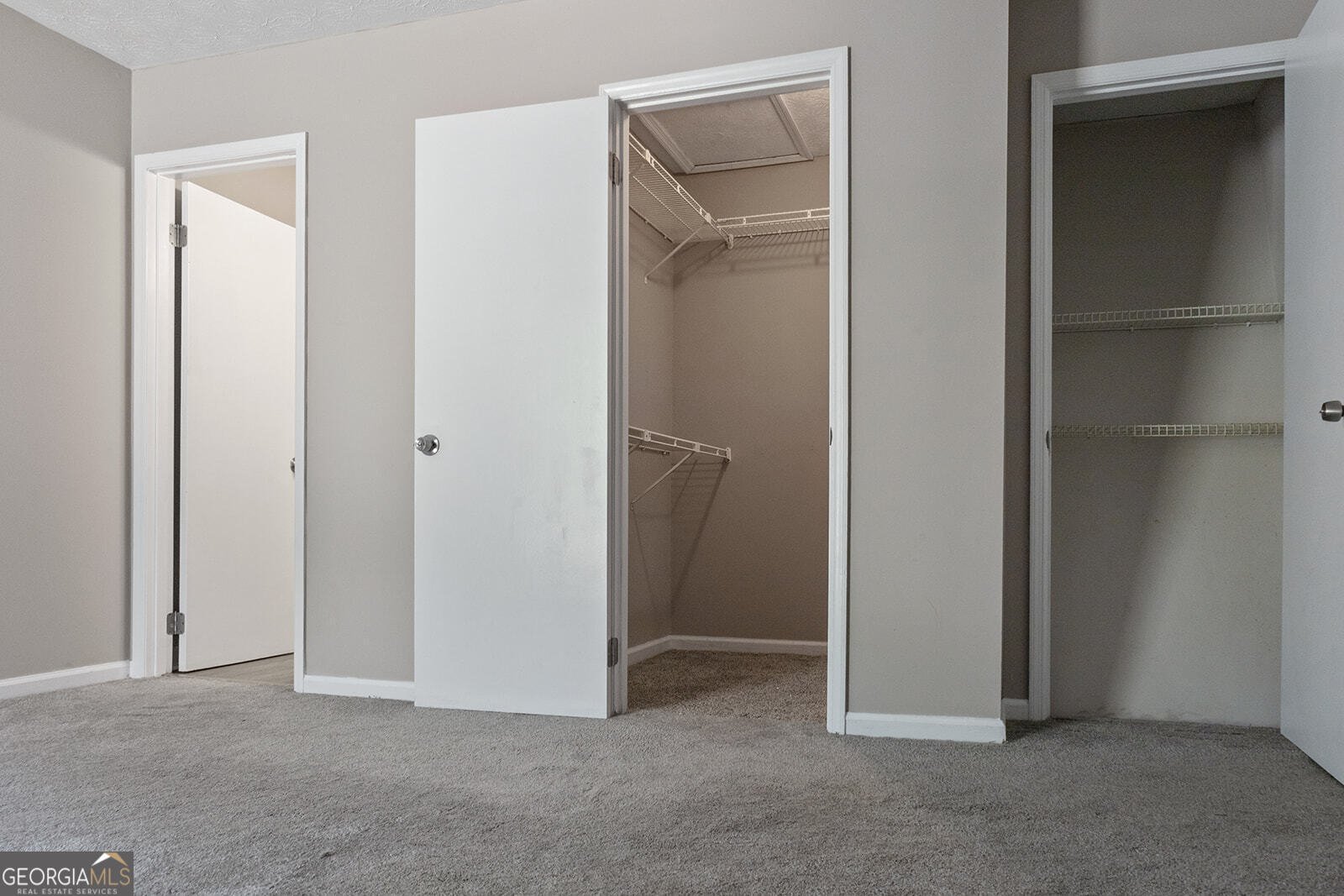 3219 University Avenue Columbus - 34