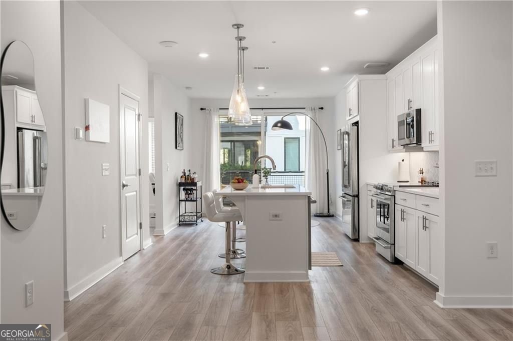 396 Pratt Drive Atlanta - 17