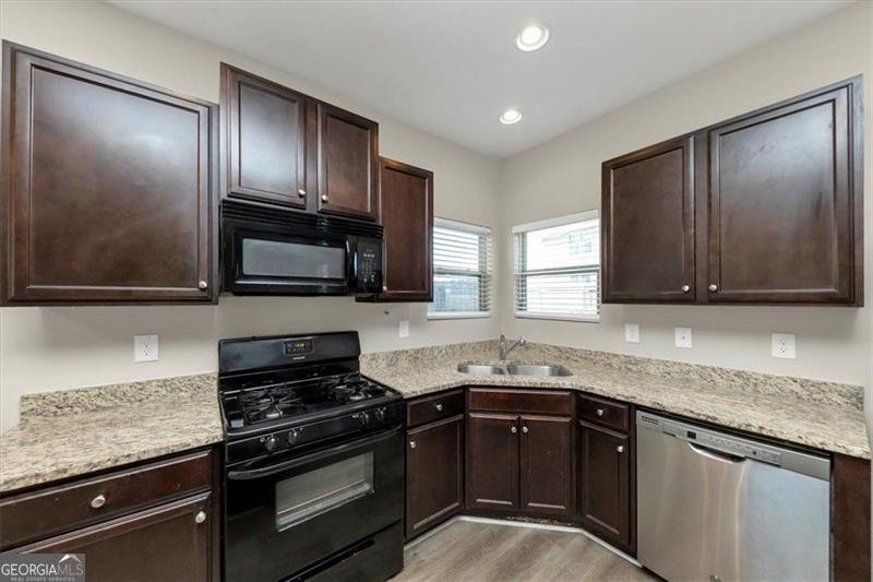 6543 WOODWELL Drive Union City - 10