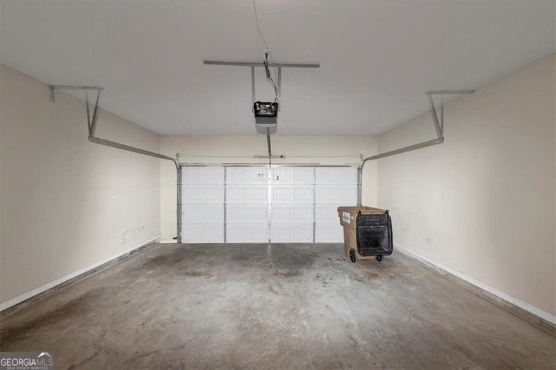 6543 WOODWELL Drive Union City - 32