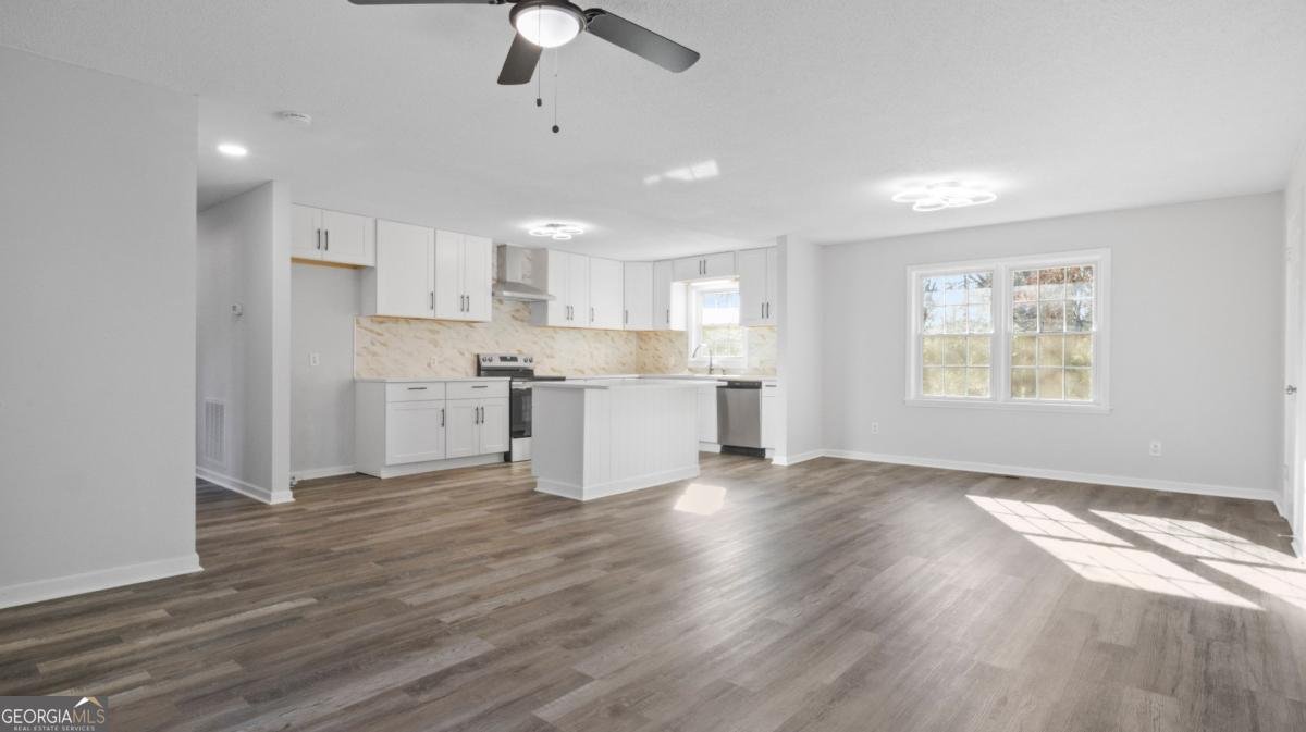215 Lovebridge Drive Calhoun - 4
