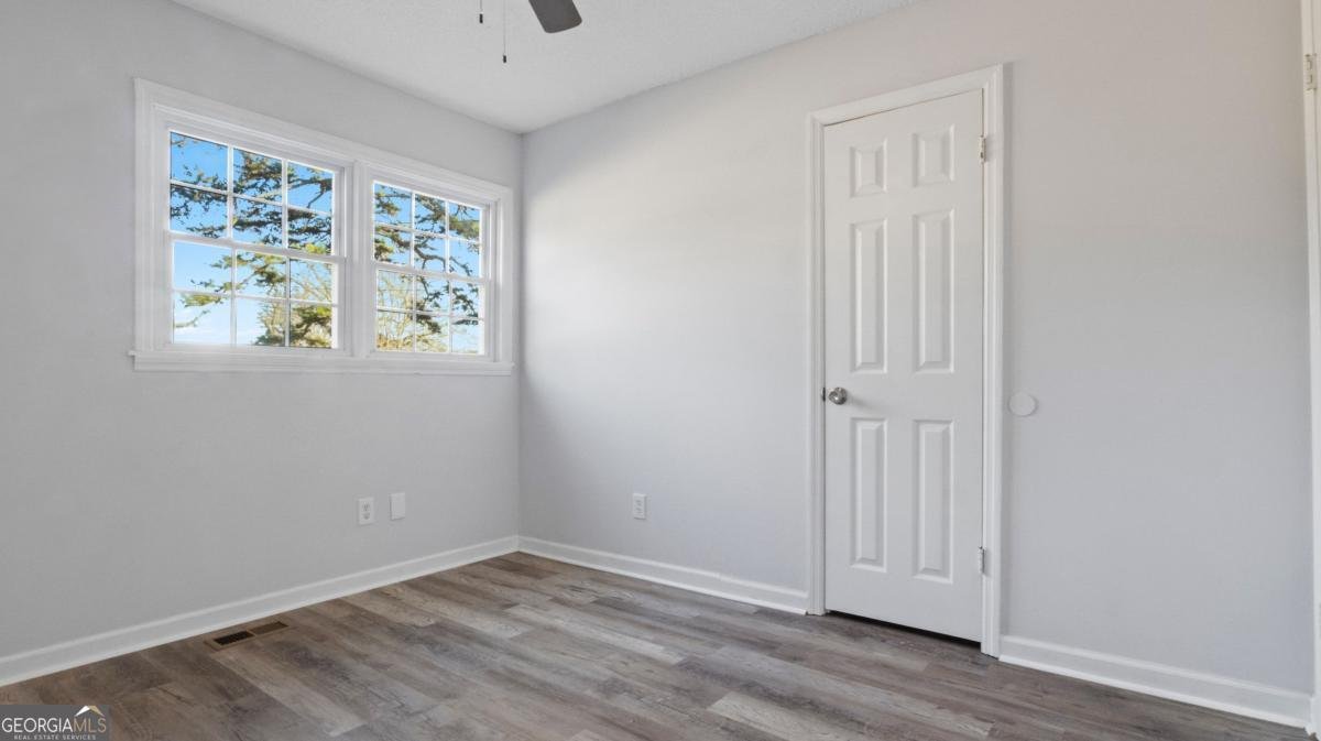 215 Lovebridge Drive Calhoun - 6