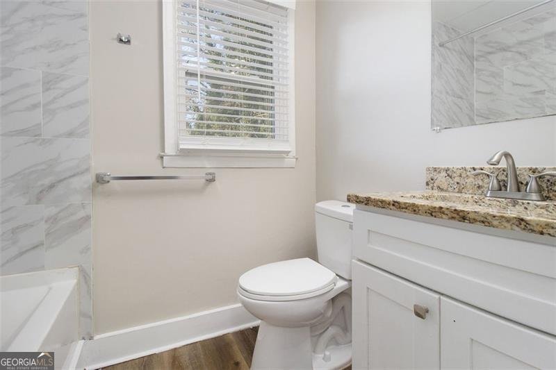 748 AMBER Place Atlanta - 4