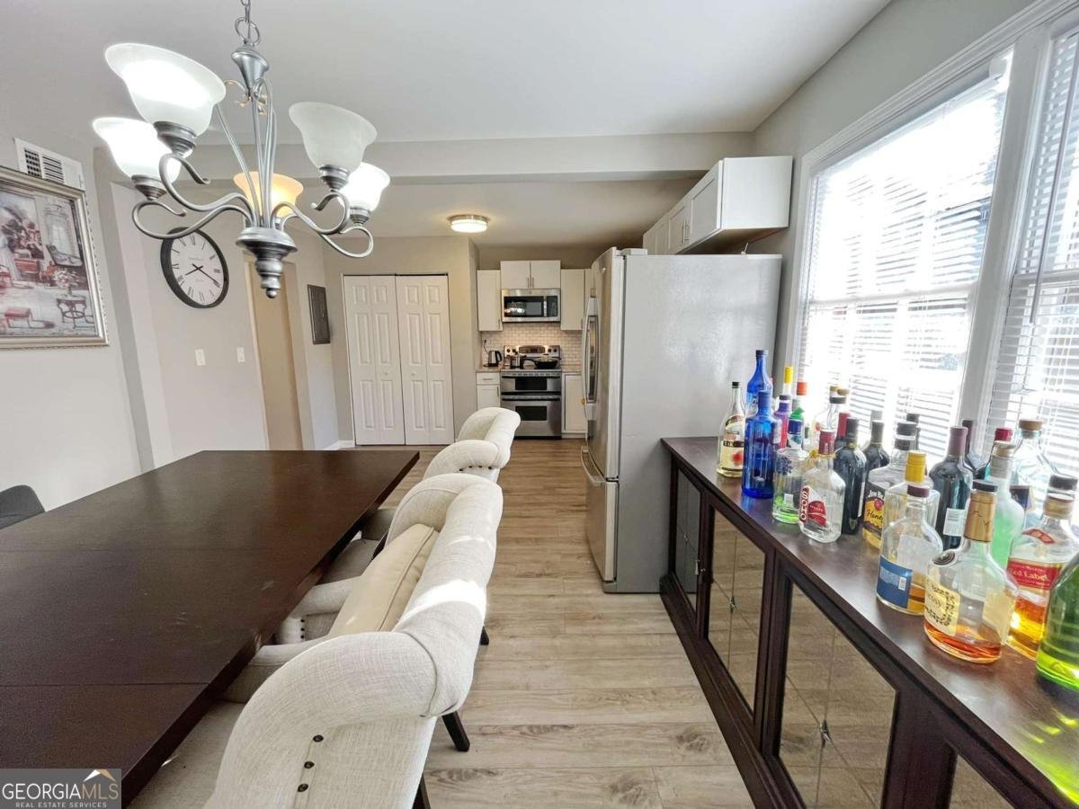 6520 Roswell Road Atlanta - 19