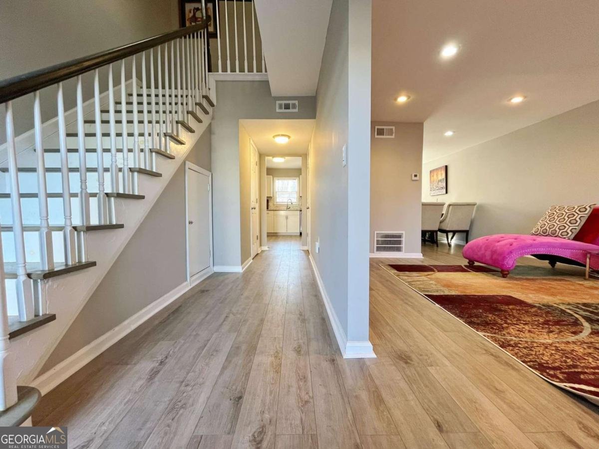 6520 Roswell Road Atlanta - 8