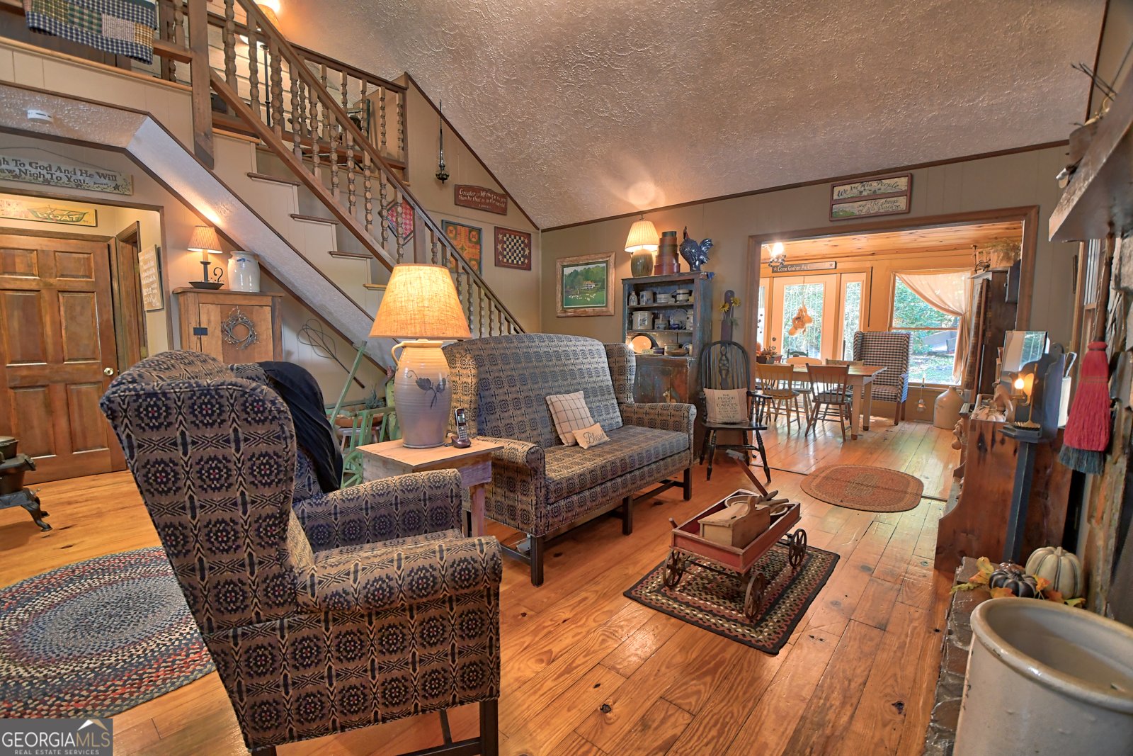 31 Creekside Lane Clayton - 3