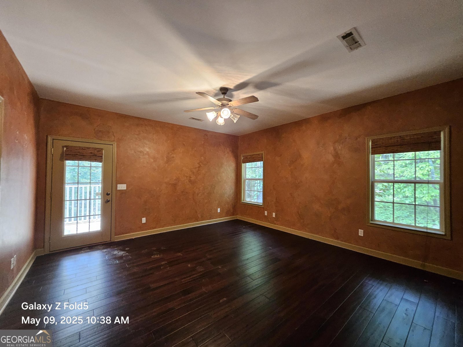1294 Abrams Road Silver Creek - 3