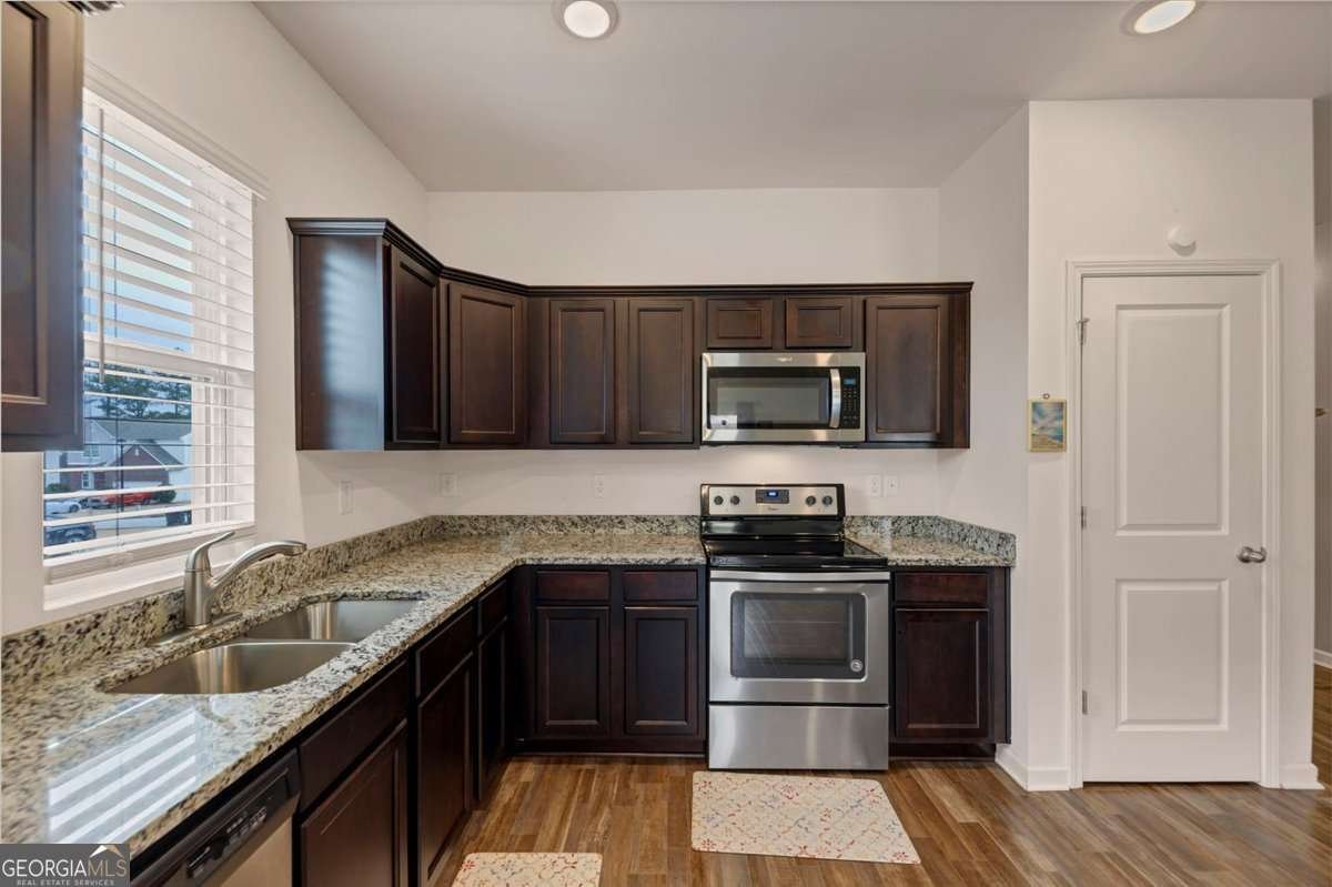 7250 Lacey Drive Douglasville - 10