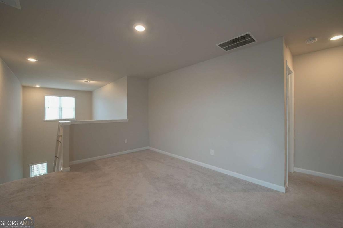 337 AMSTERDAM Way Hampton - 16