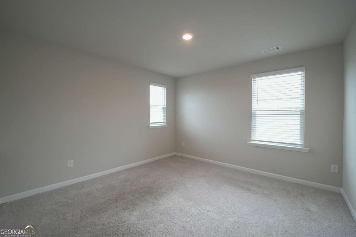 337 AMSTERDAM Way Hampton - 17