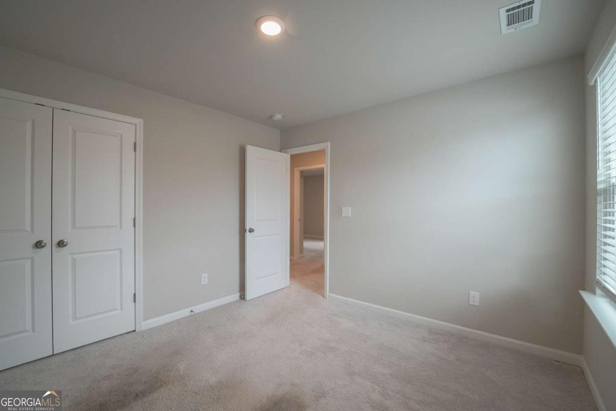 337 AMSTERDAM Way Hampton - 21