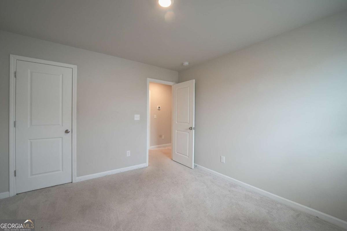 337 AMSTERDAM Way Hampton - 22