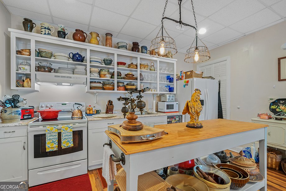 151 Washington Street Milledgeville - 19
