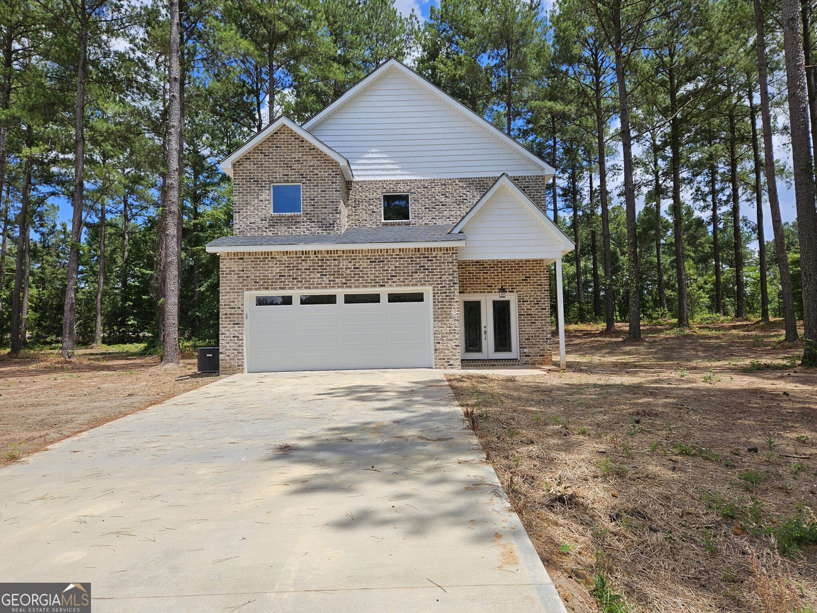 238 Wood Oak Circle Cochran - main photo