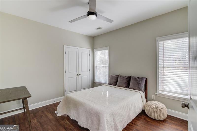 588 MYRTLE TRACE Lane Suwanee - 29