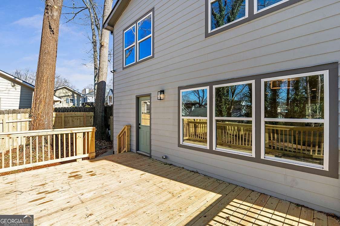 3463 Victoria Street Atlanta - 8
