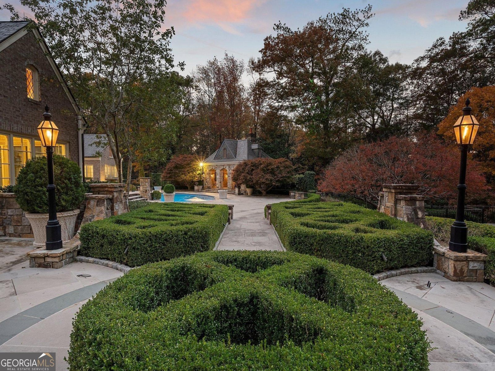 3685 Paces Ferry Road Atlanta - 34