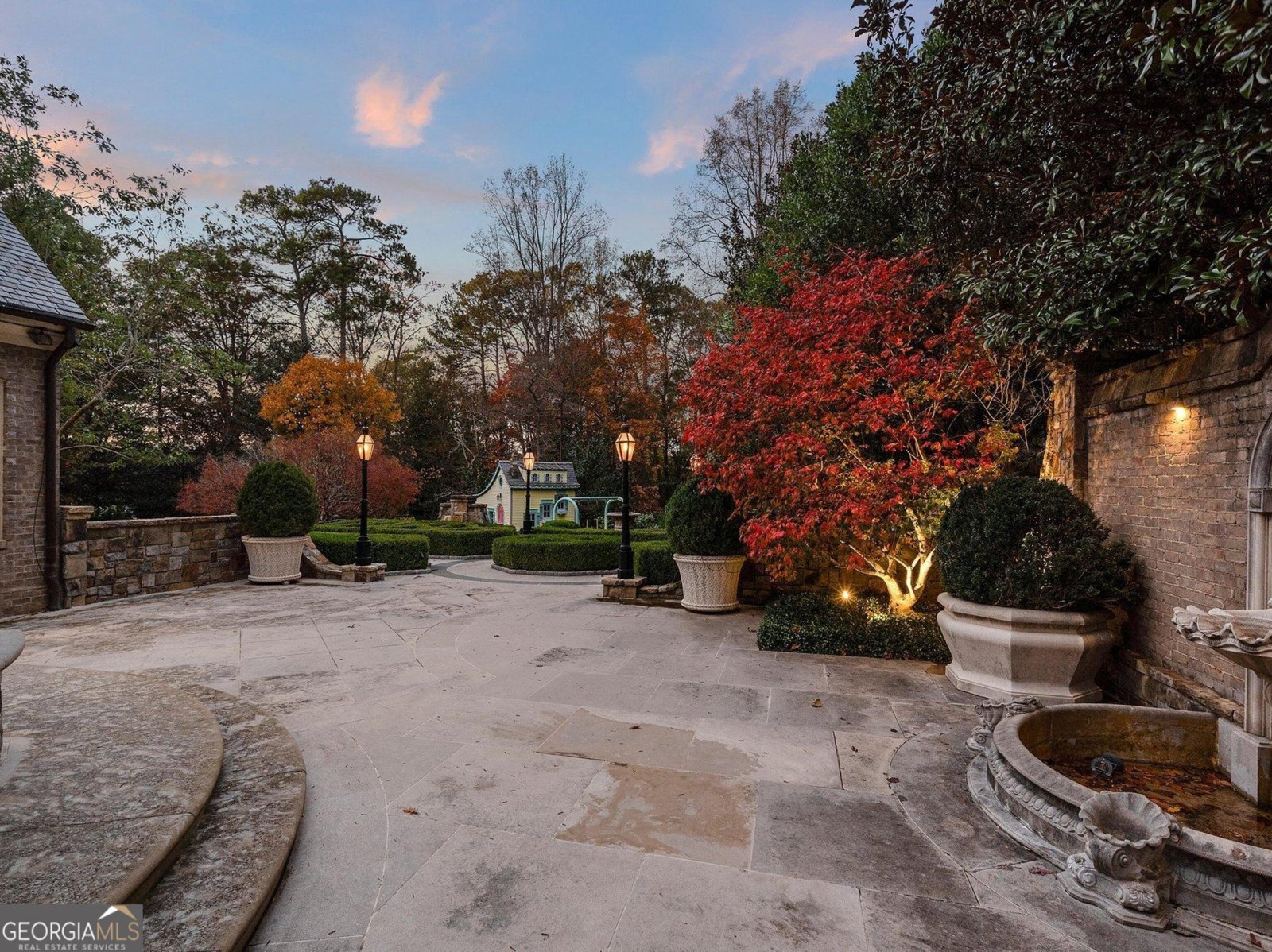 3685 Paces Ferry Road Atlanta - 36