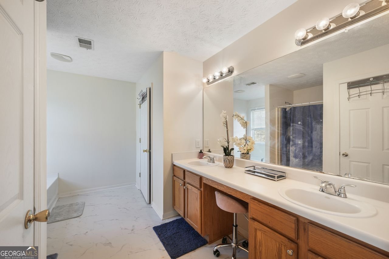 4414 Parmalee Path Conley - 34