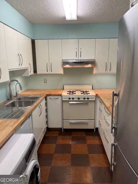 2479 Peachtree Road Atlanta - 25