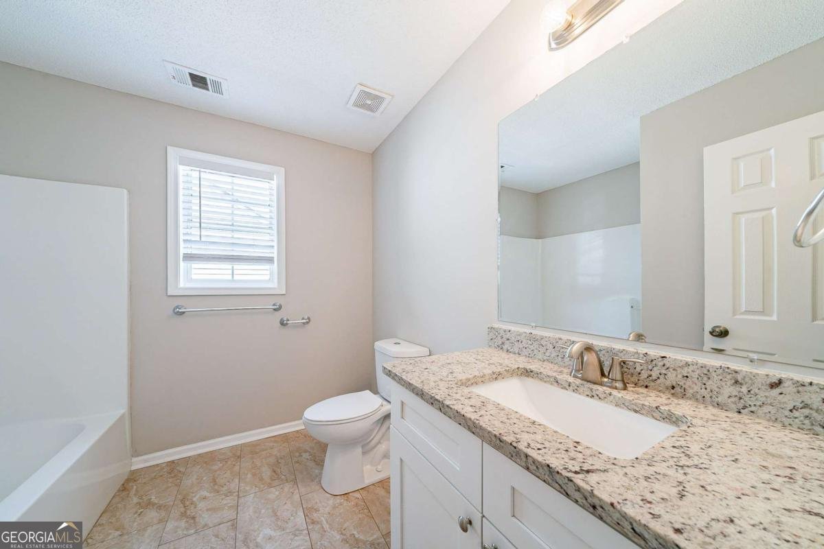 7110 Ravenwood Lane Lithonia - 24
