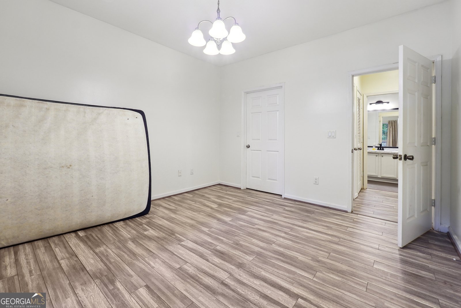 5641 Roswell Road Atlanta - 14