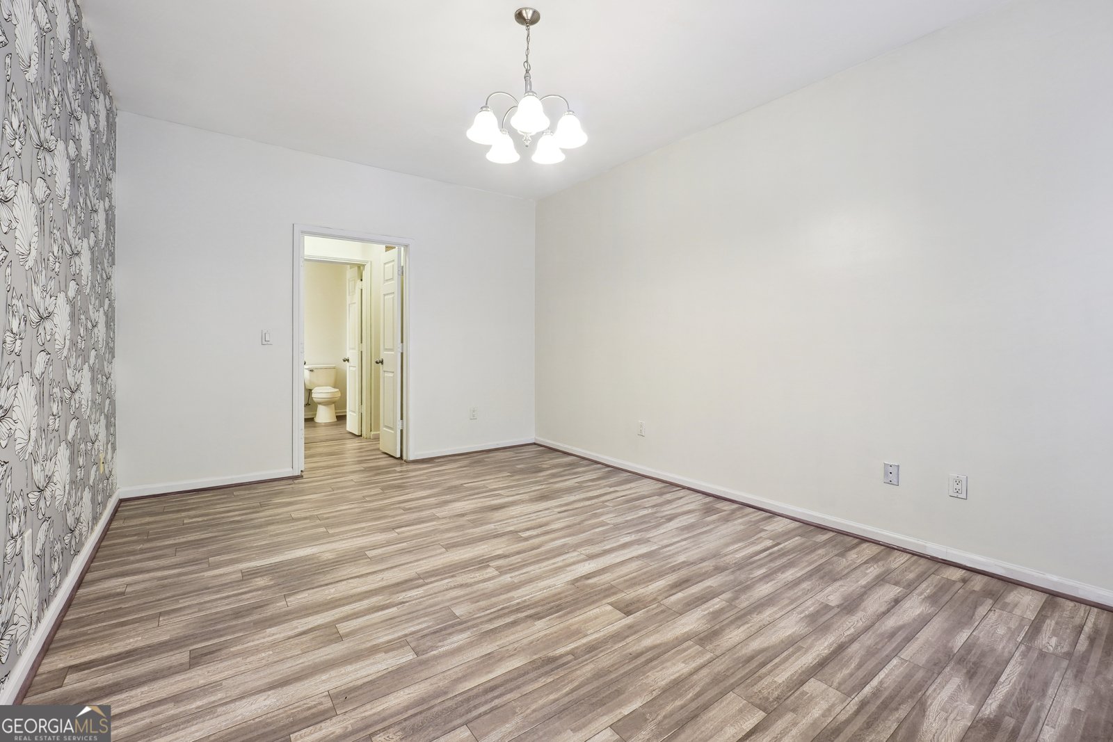 5641 Roswell Road Atlanta - 16