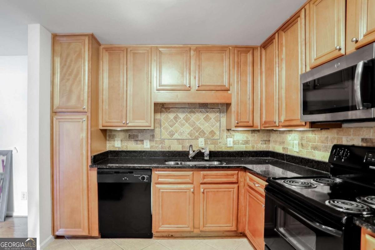 1468 BRIARWOOD Road Brookhaven - 12