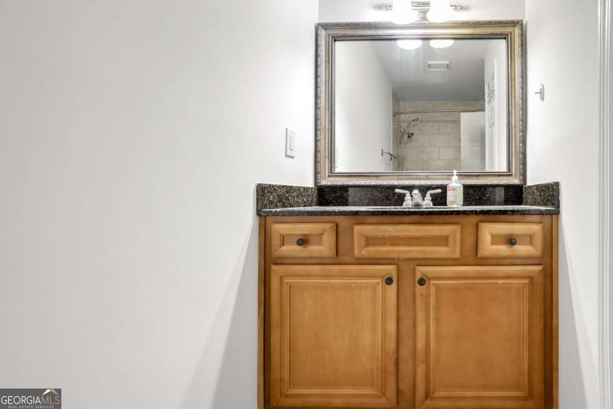 1468 BRIARWOOD Road Brookhaven - 13