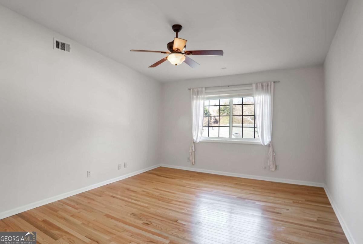 1468 BRIARWOOD Road Brookhaven - 20