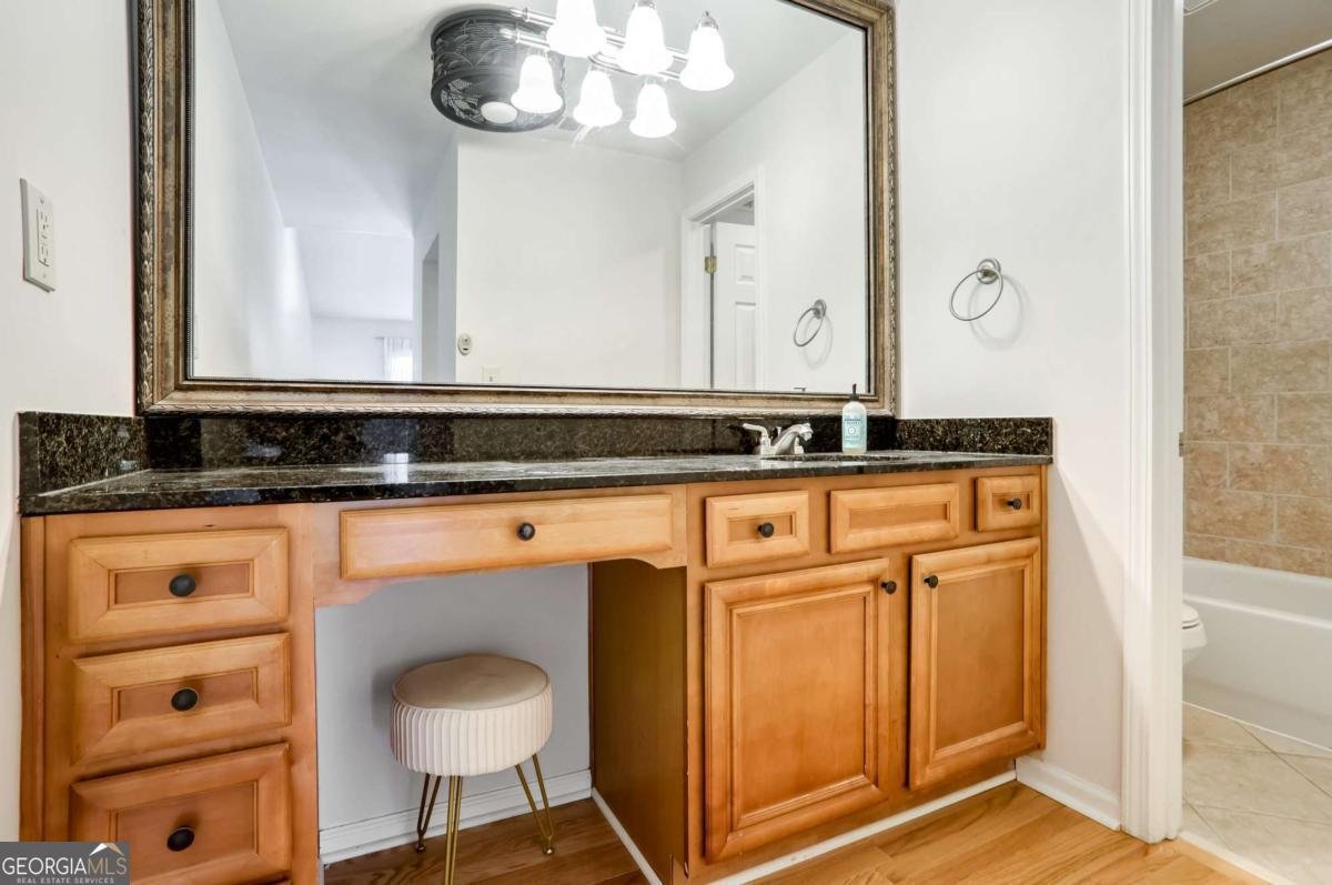 1468 BRIARWOOD Road Brookhaven - 23