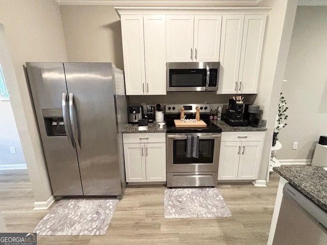 2786 Laurel Ridge Circle East Point - 38