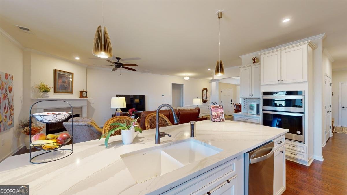 1011 Delmarina Street Greensboro - 18