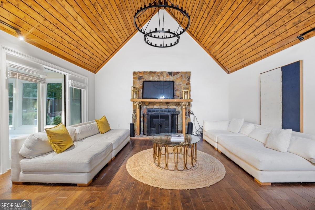 11260 Houze Road Roswell - 16