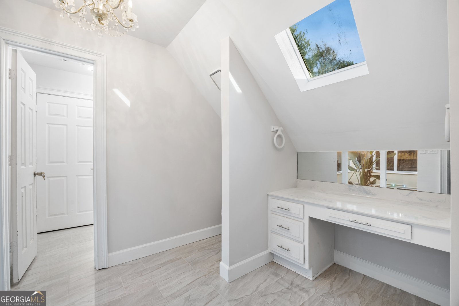 11260 Houze Road Roswell - 29