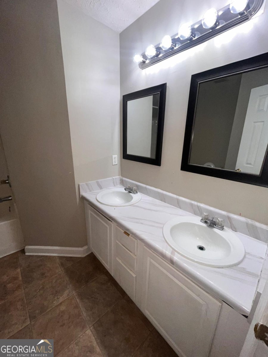 142 Benfield Circle Cartersville - 6