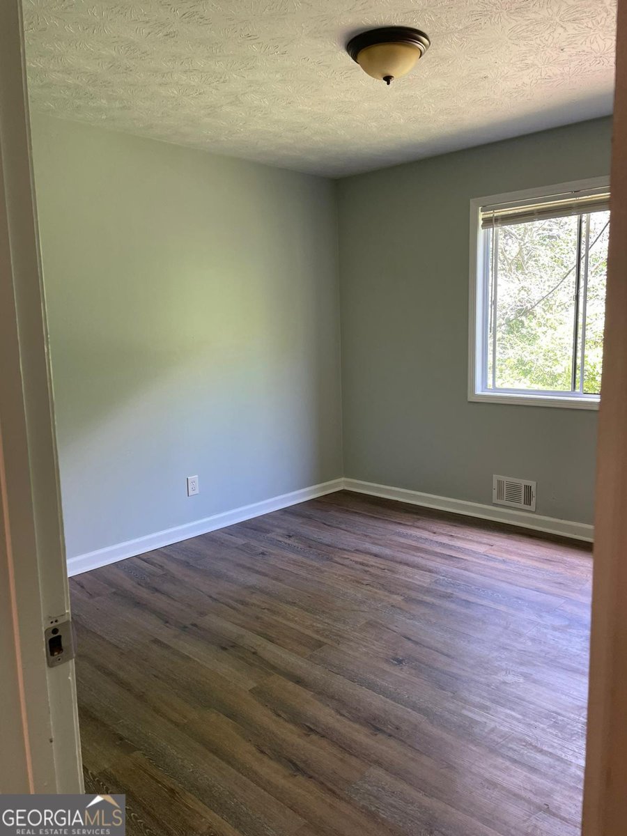 2522 Horseshoe Bend Road Marietta - 10