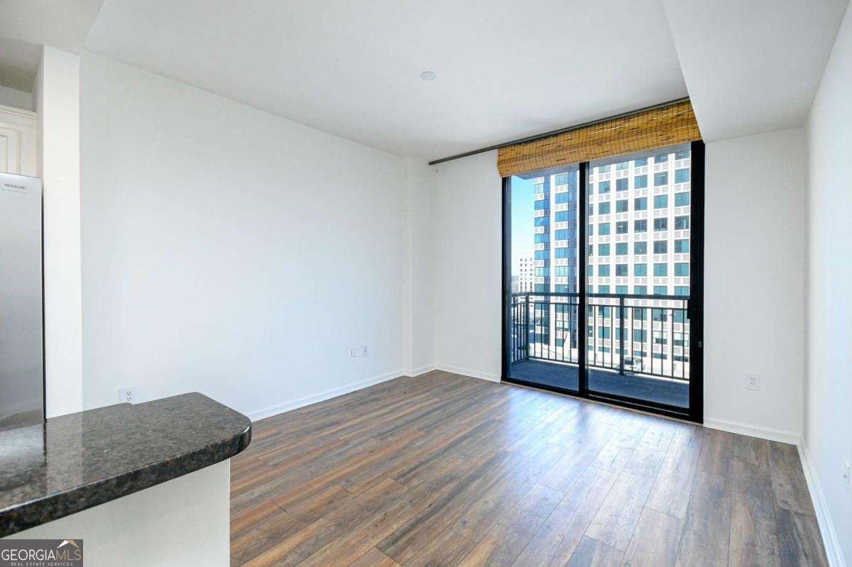 3040 Peachtree Road Atlanta - 13