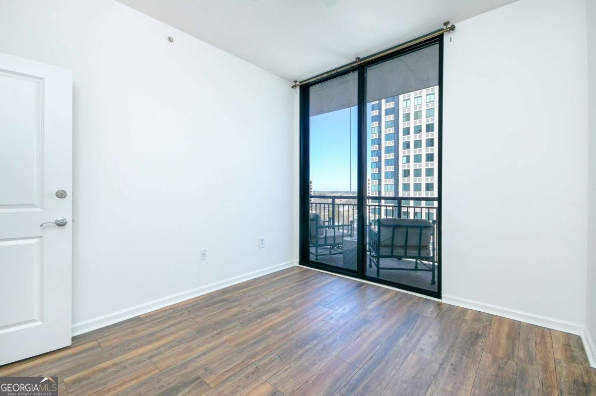 3040 Peachtree Road Atlanta - 20