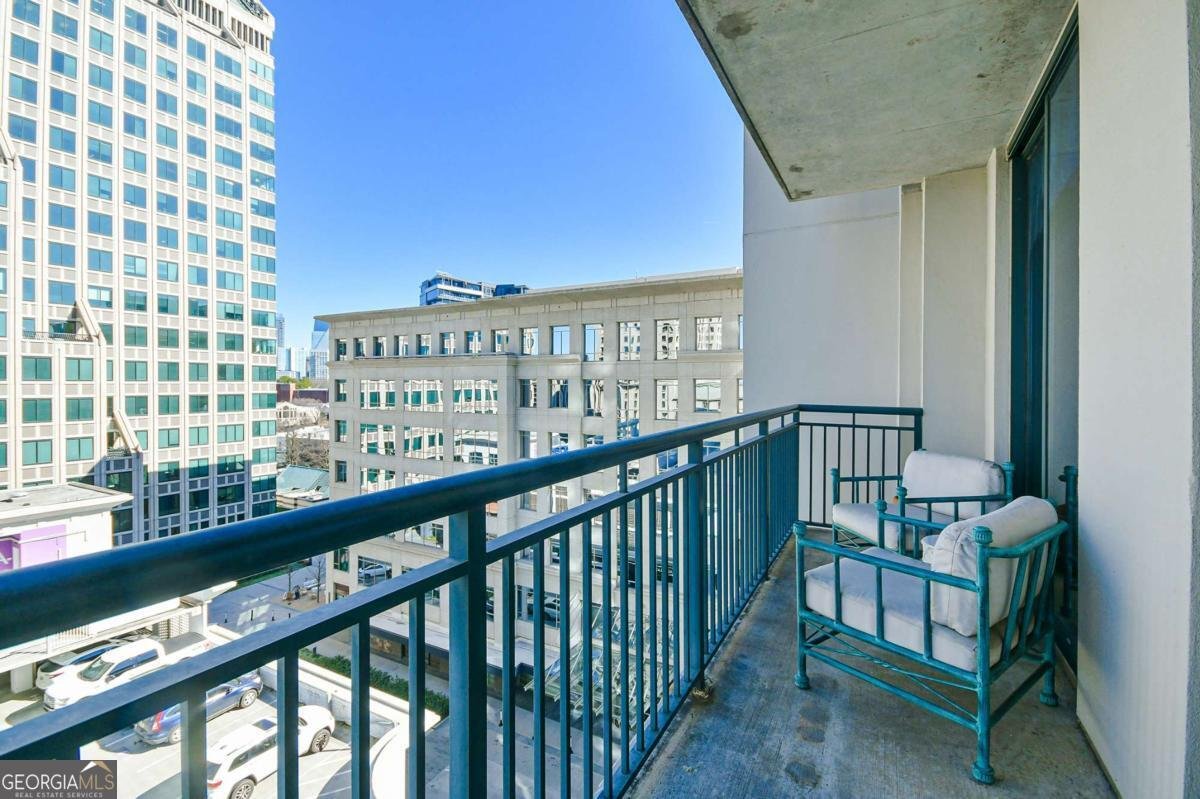 3040 Peachtree Road Atlanta - 23