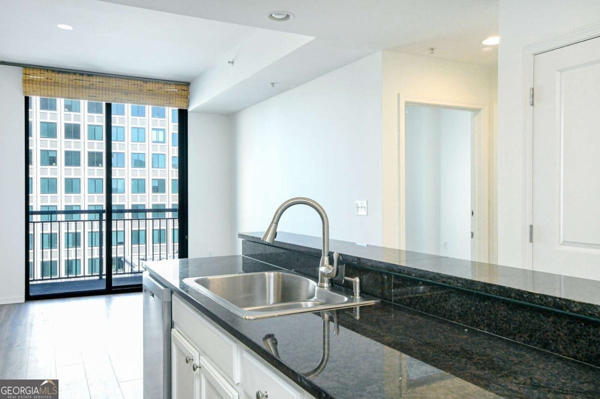 3040 Peachtree Road Atlanta - 7