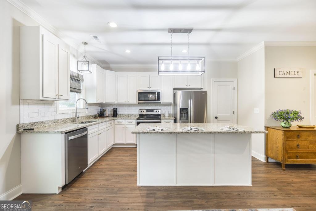413 Village Drive Dublin - 17