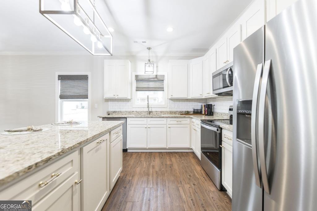 413 Village Drive Dublin - 19