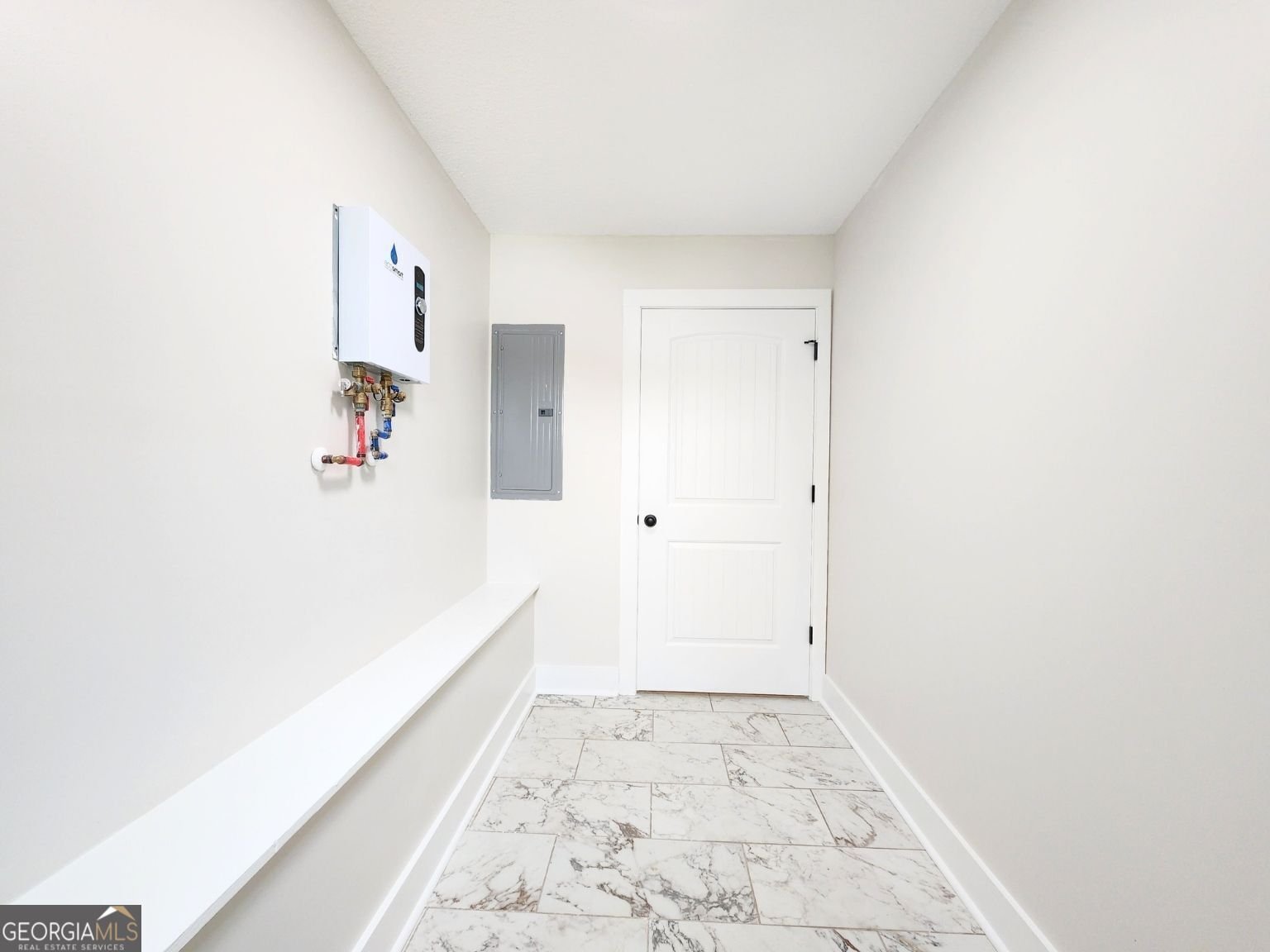 900 Powell Drive Centre - 21