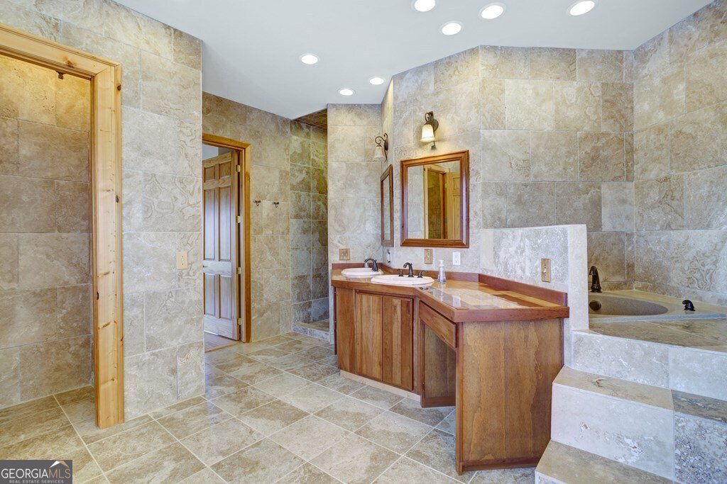 1613 Clark Drive Hiawassee - 34