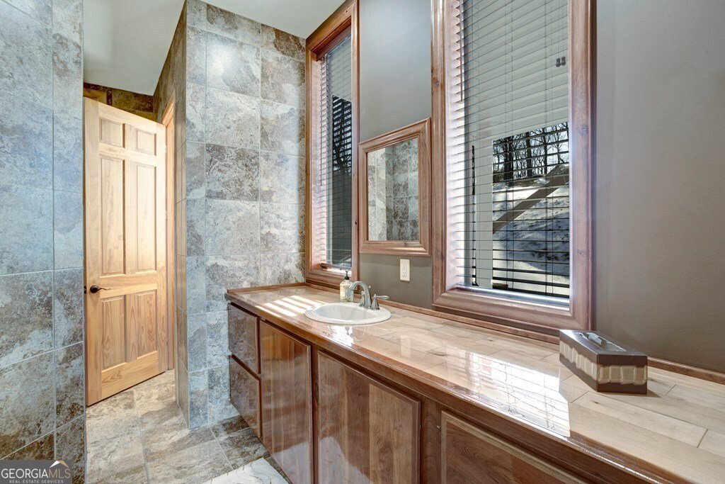 1613 Clark Drive Hiawassee - 41