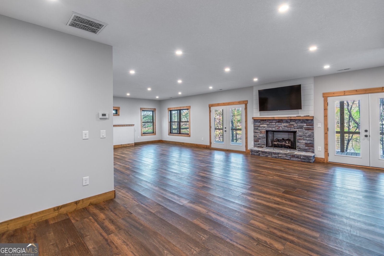 313 Walnut Road Blairsville - 44