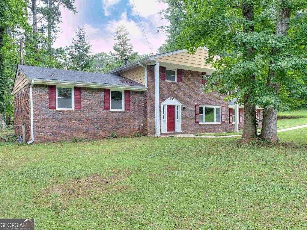 3031 Golden Drive East Point - 20